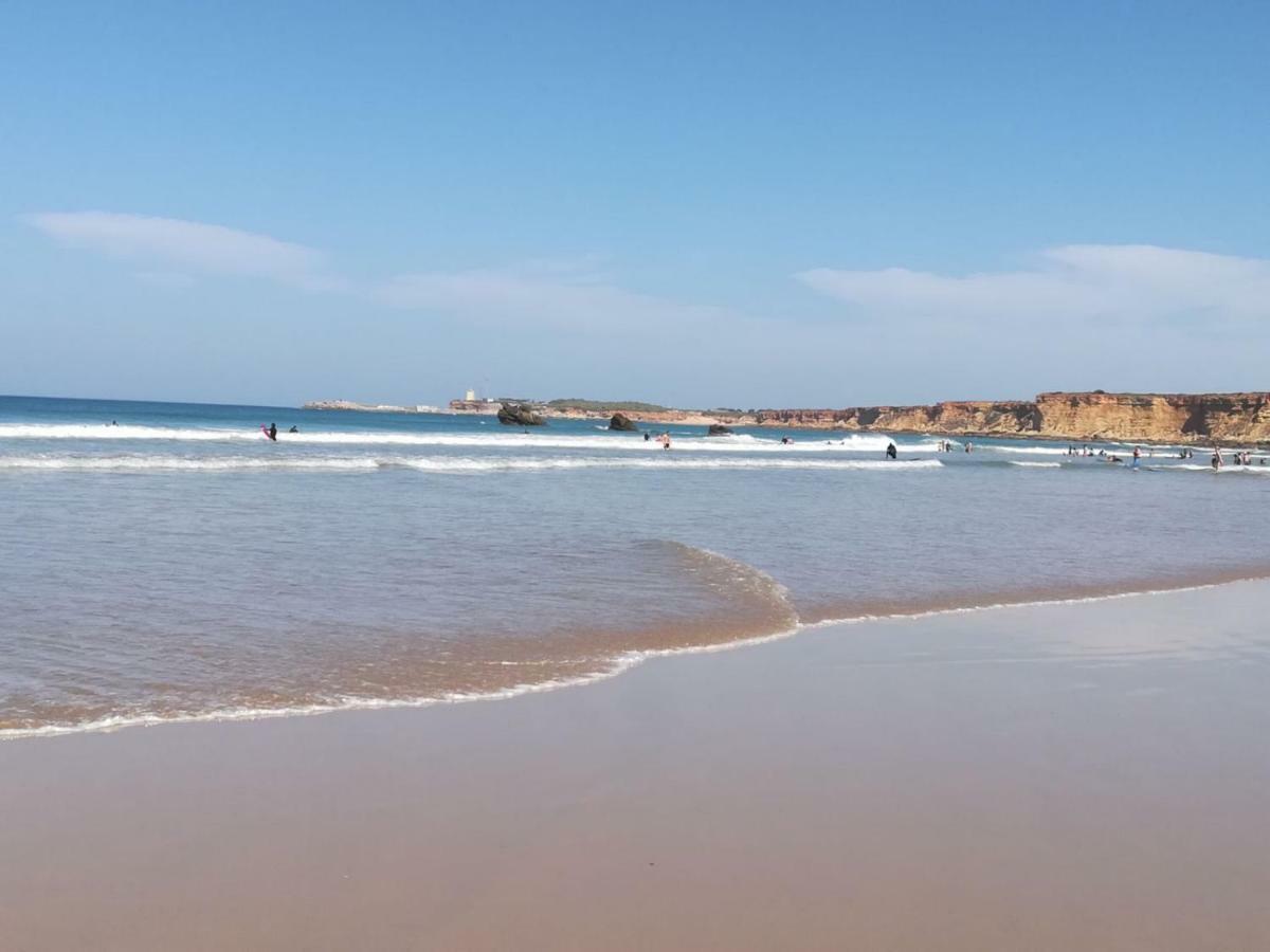 Aptº Atalaya, Junto A La Playa Apartamento *